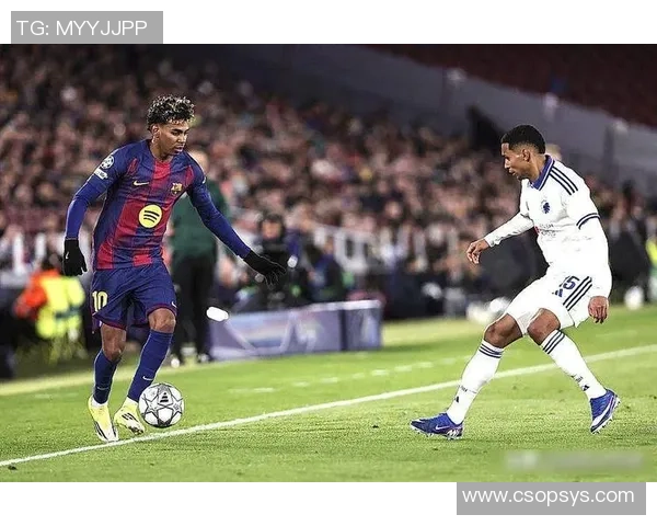 欧冠蓝军3-0巴萨！18岁埃斯特旺打败亚马尔，弗里克在更衣室暴怒